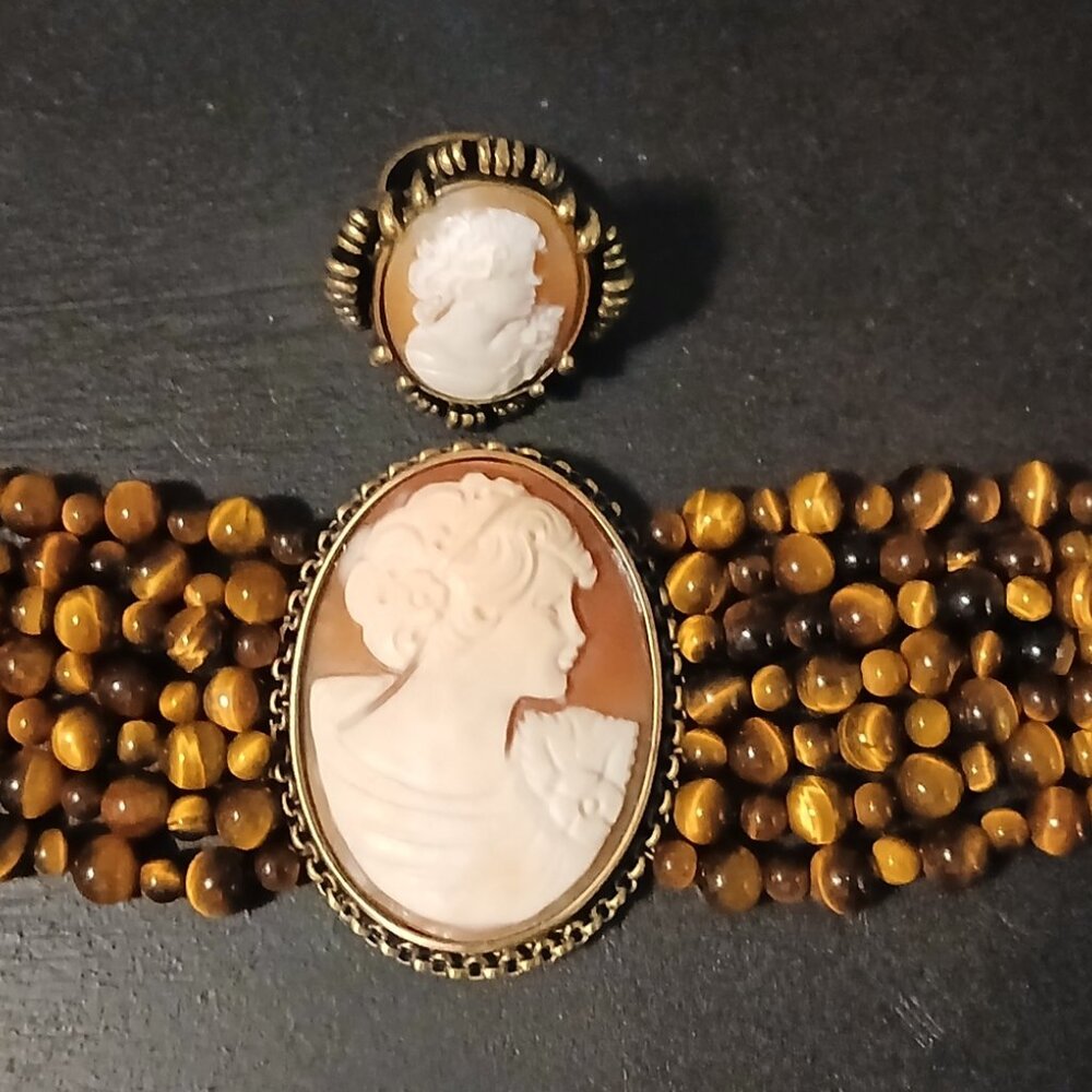 Amedeo NYC Vintage Hand Carved Italian Jewelry Set - Picture 3 of 3